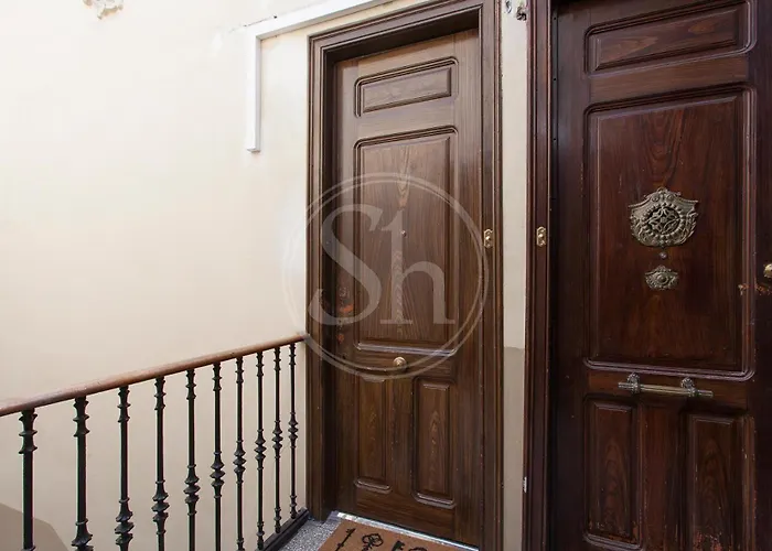 Comodo Dos En El Eixample Апартаменты *